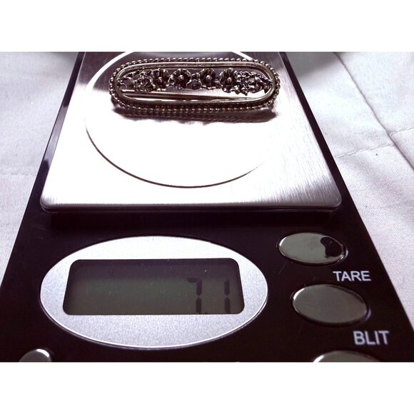 VTG Silver Plate Floral Brooch Pin – Oval Raised Flower Design – Beau Style - Picture 5 of 6